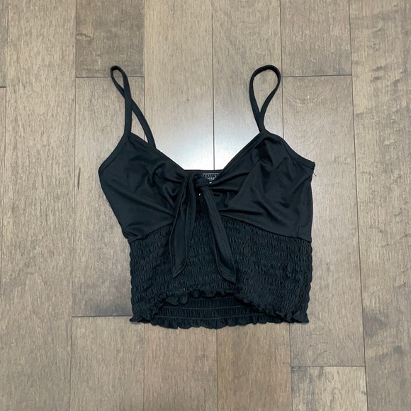 Tops - Black ruched tie tank top